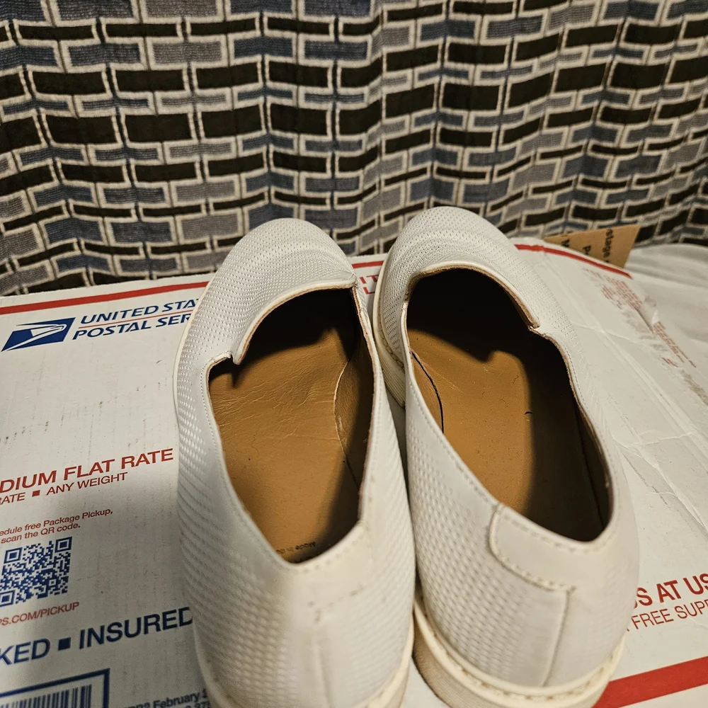 Aquatalia Cream Slip-On Flats - Picture 4 of 4